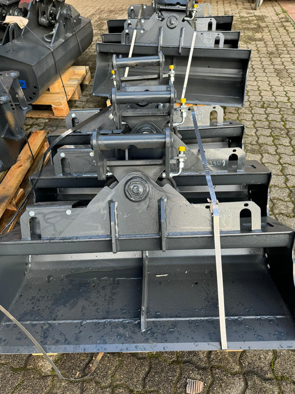 Hydraulische Grabenräumlöffel