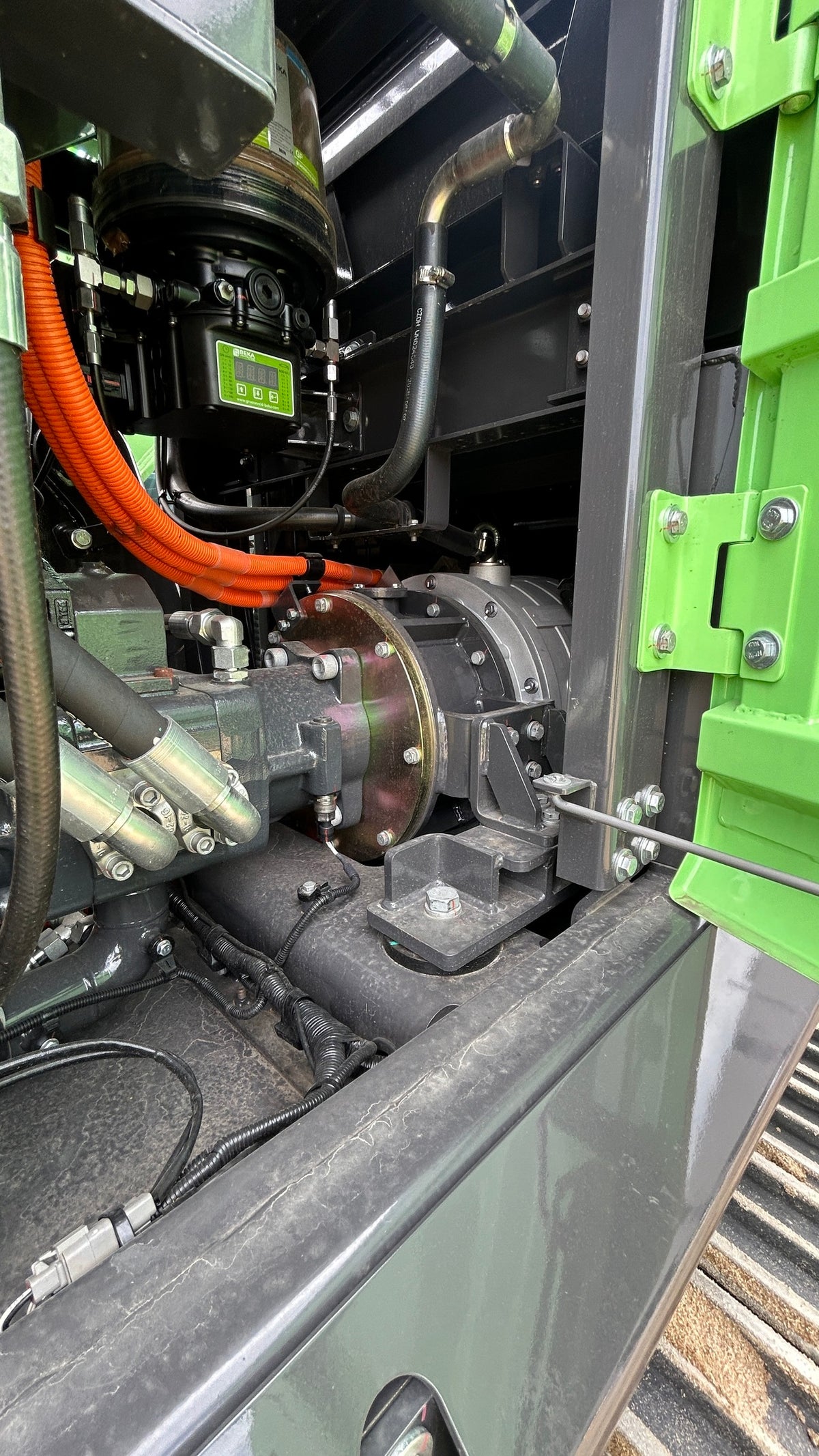 Service und Einweisung für XCMG Elektrobagger