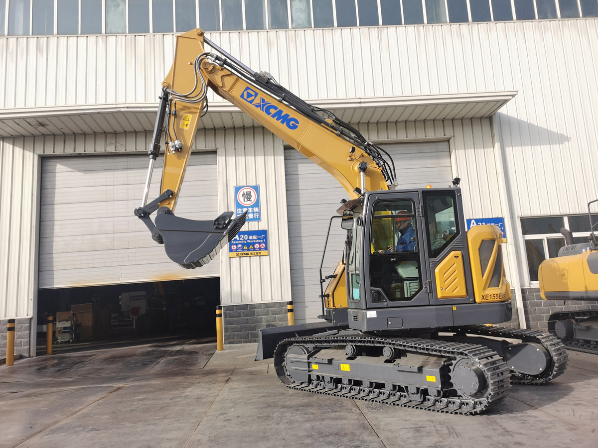 XCMG XE155E CR Mono- + Verstellausleger