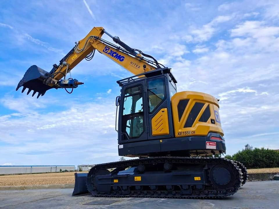 XCMG XE155E CR Mono- + Verstellausleger