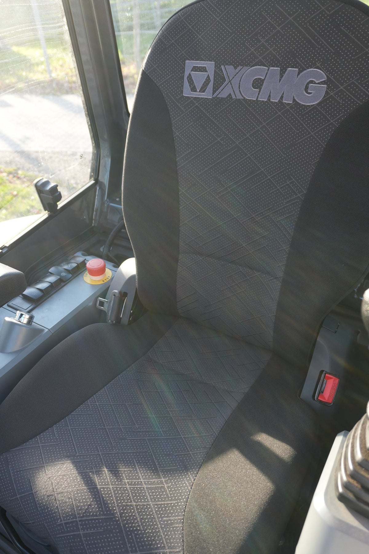 XCMG XE27E
